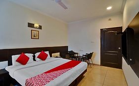 Jk Rooms Tirupur 4*